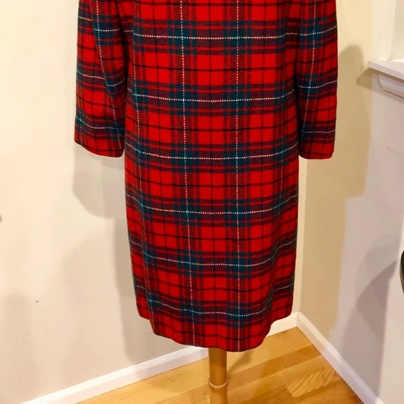 Pendleton Wool Red Plaid Coat Vtg. 50's - Small Perfect for Fall & the Holidays - Picture 7 of 15